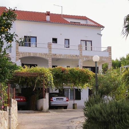 Apartment Jelsa 5703A Kültér fotó