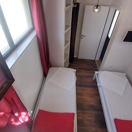 Apartment Jelsa 5703A Kültér fotó