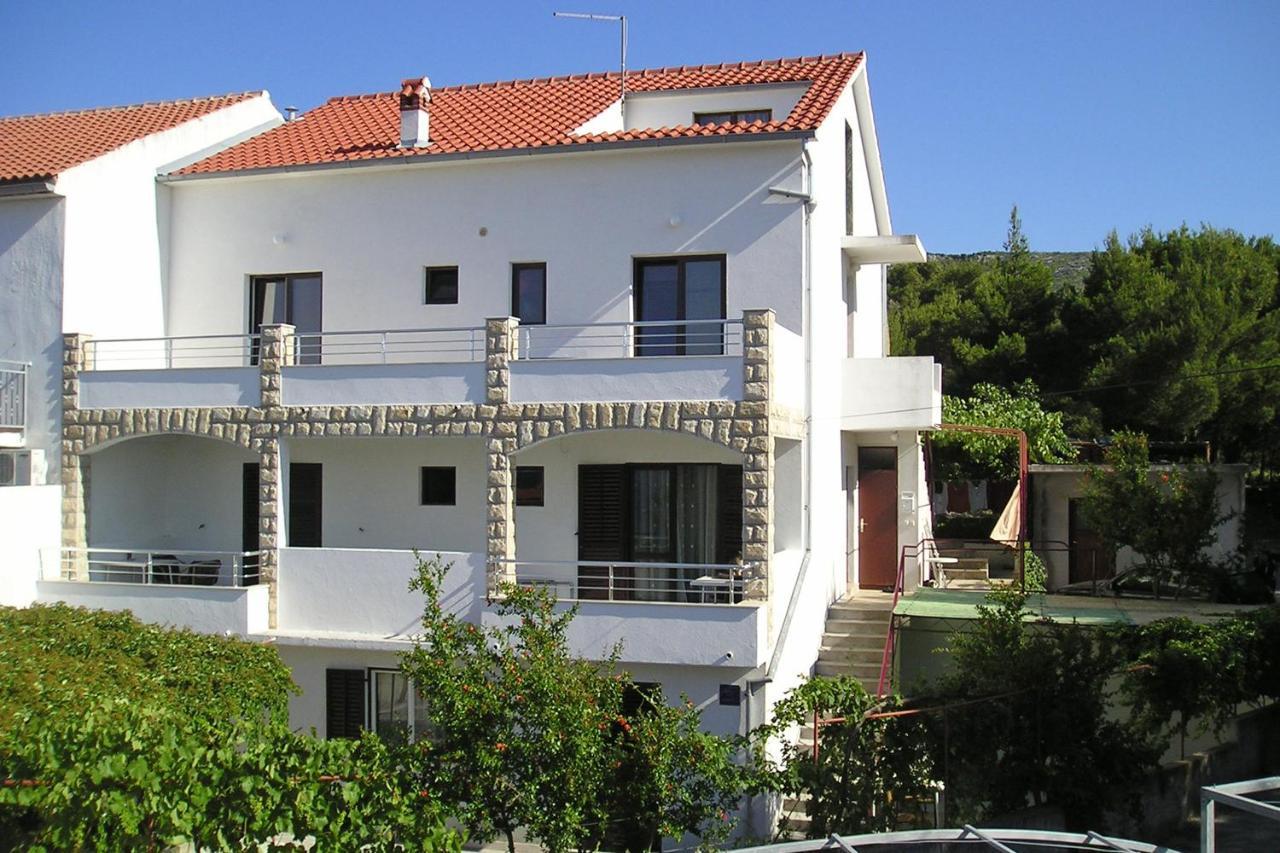 Apartment Jelsa 5703A Kültér fotó