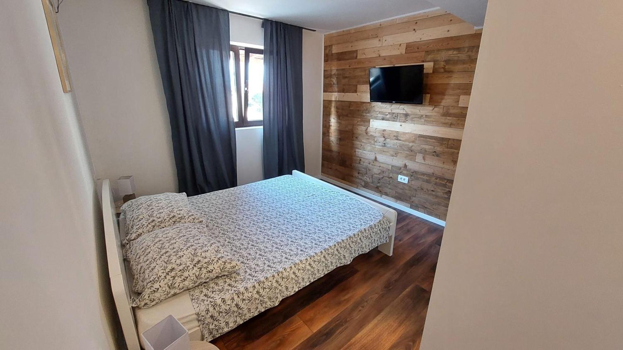 Apartment Jelsa 5703A Kültér fotó